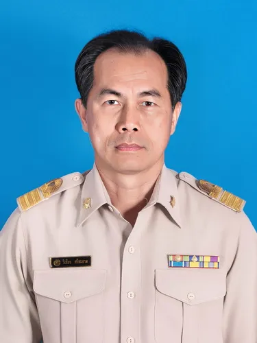 นายวิเชียร ศรีสะอาด