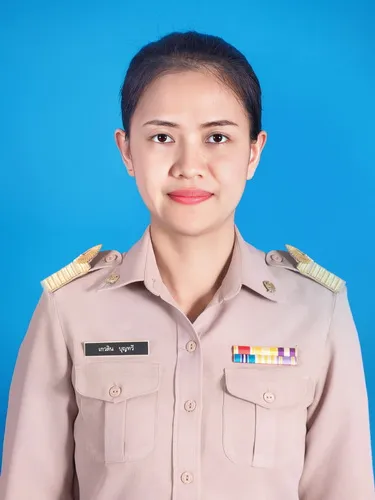 นางสาวเกวลิน บุญทวี