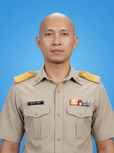 นายฐาปนัท เทียบสี