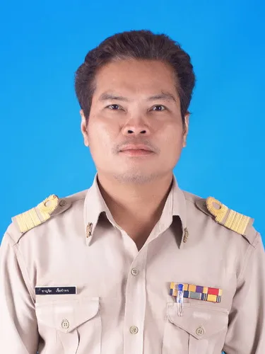 นายชาญชิต เชื้อจำพร