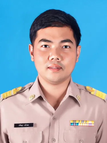 นายปรัชญา กล่ำเชย
