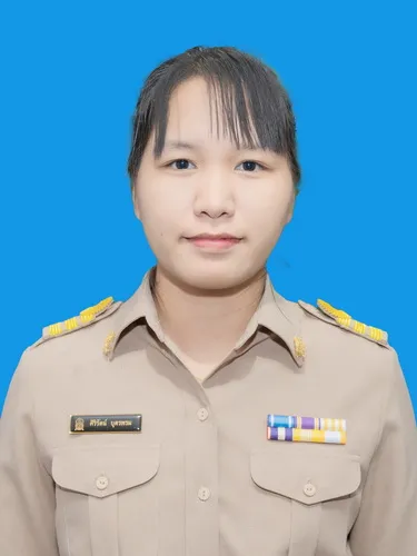 นางสาวศิริรัตน์ บุตรพรม