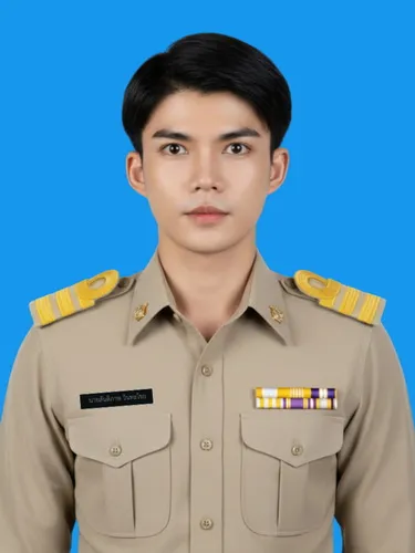 นายสันติภาพ วินทะไชย