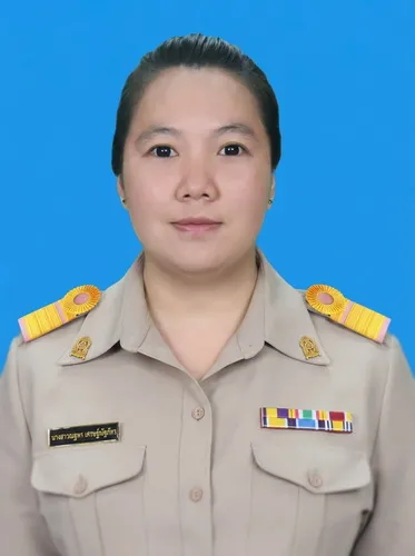 นางสาวณฐพร เศรษฐ์ณัฐภัทร
