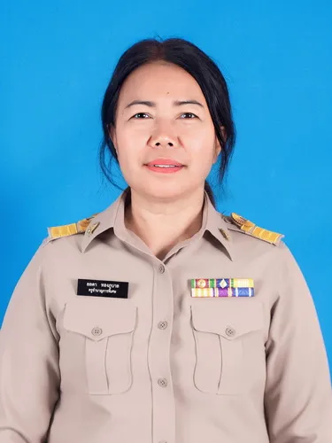 นางยลดา ทองภูบาล